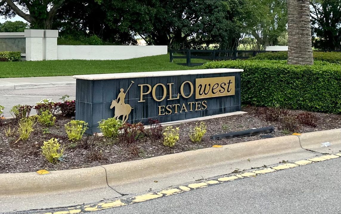 For Sale: $1,425,000 (3 beds, 3 baths, 3523 Square Feet)