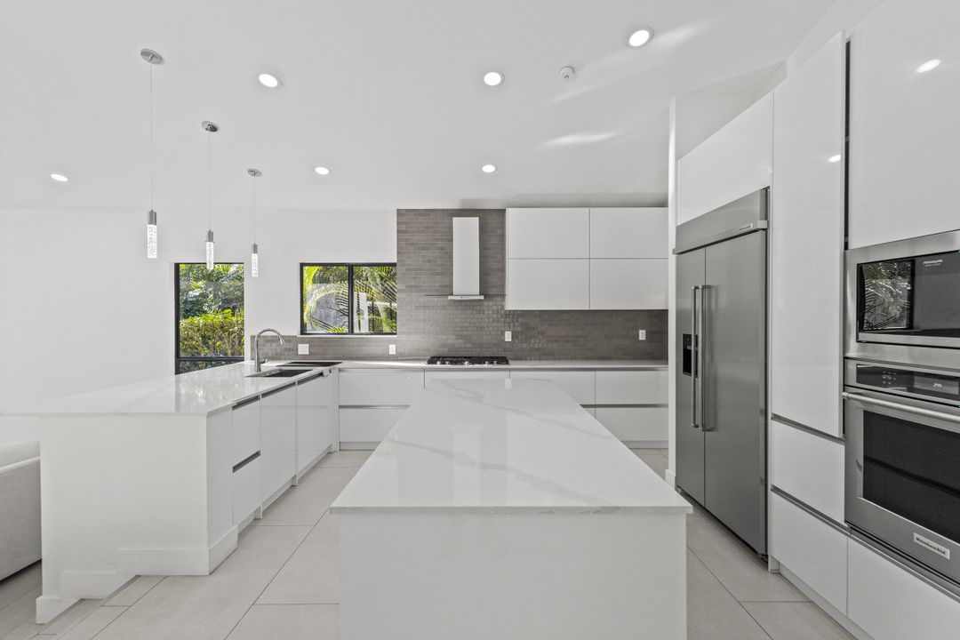 En Renta: $9,500 (4 camas, 3 baños, 3186 Pies cuadrados)