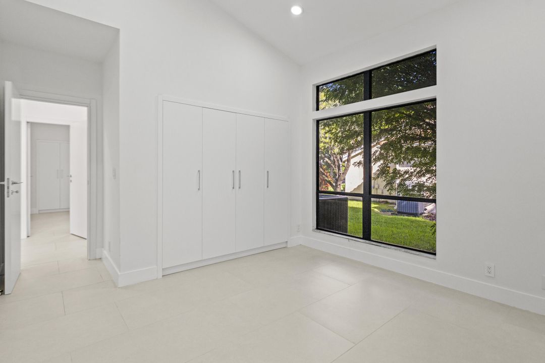 En Renta: $9,500 (4 camas, 3 baños, 3186 Pies cuadrados)