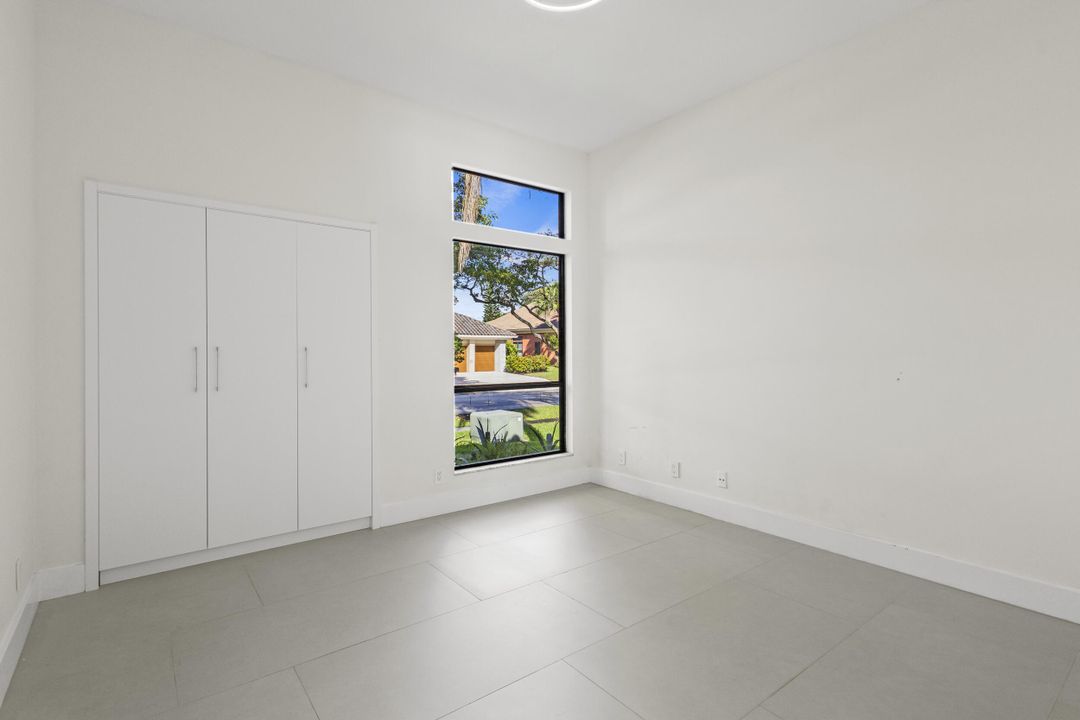 En Renta: $9,500 (4 camas, 3 baños, 3186 Pies cuadrados)