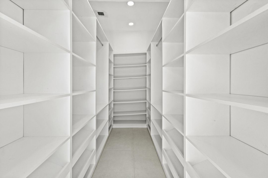 En Renta: $9,500 (4 camas, 3 baños, 3186 Pies cuadrados)