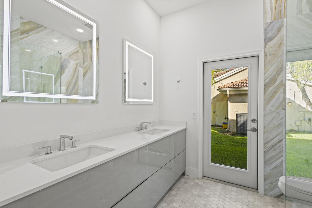 En Renta: $9,500 (4 camas, 3 baños, 3186 Pies cuadrados)