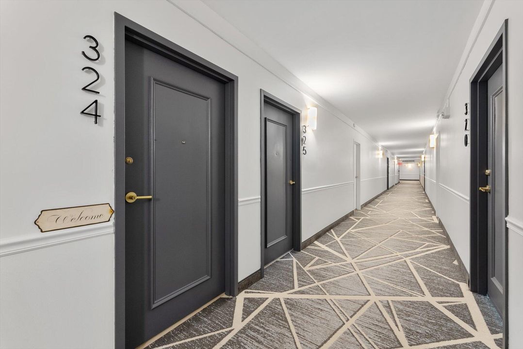 На продажу: $355,000 (1 спален, 1 ванн, 1008 Квадратных фут)