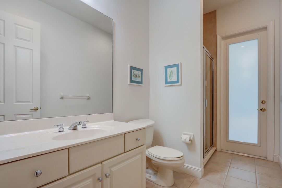 Под контрактом: $699,000 (3 спален, 3 ванн, 2664 Квадратных фут)