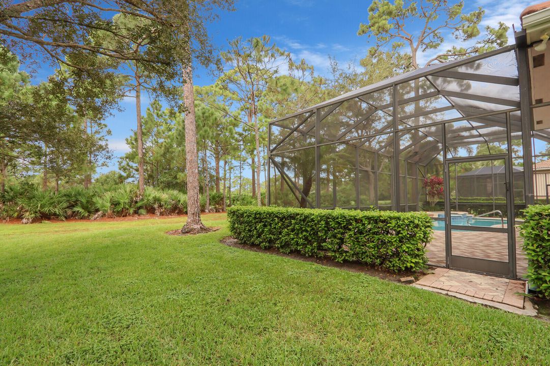 Под контрактом: $699,000 (3 спален, 3 ванн, 2664 Квадратных фут)