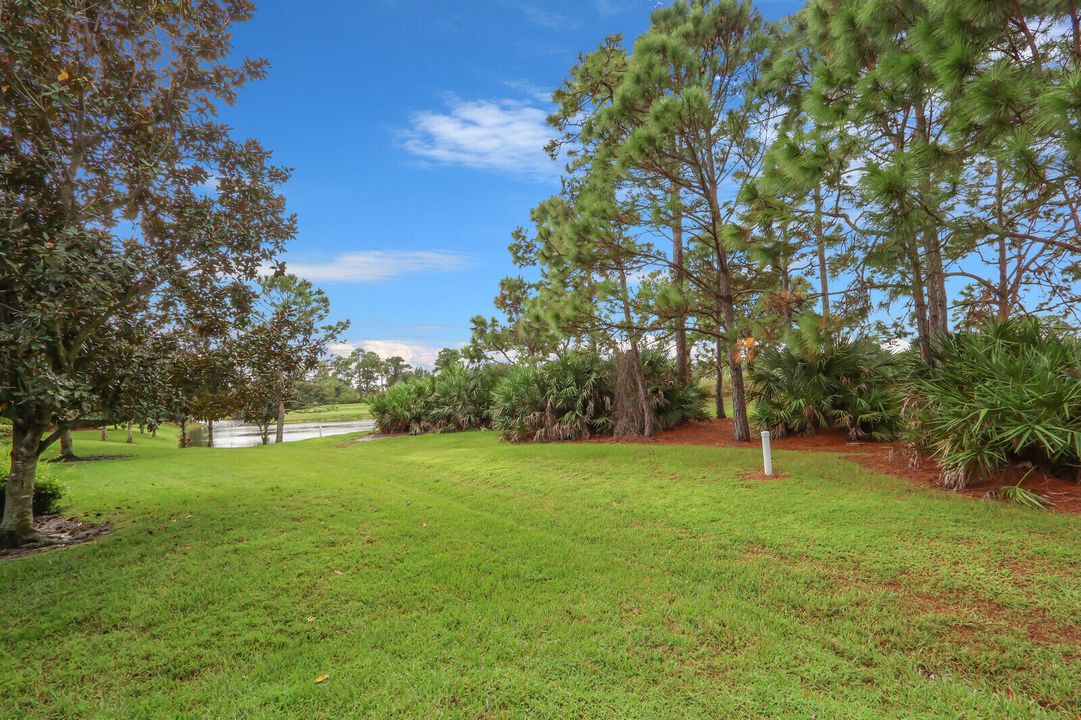 Под контрактом: $699,000 (3 спален, 3 ванн, 2664 Квадратных фут)