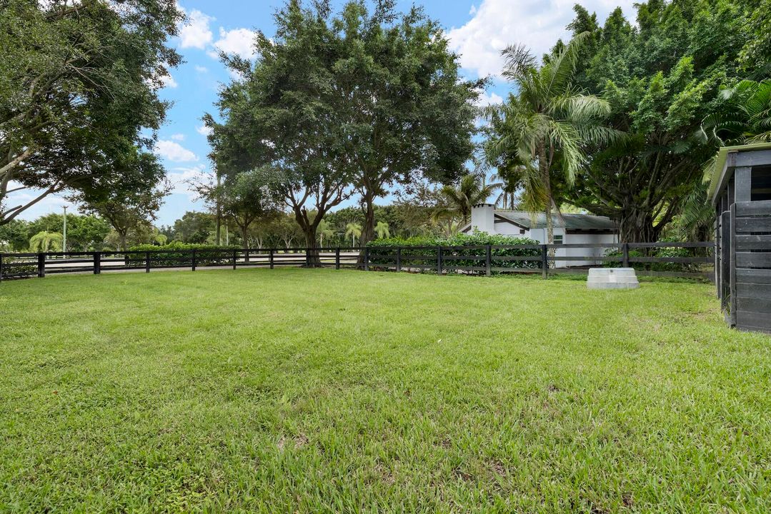 For Rent: $55,000 (4 beds, 2 baths, 2292 Square Feet)