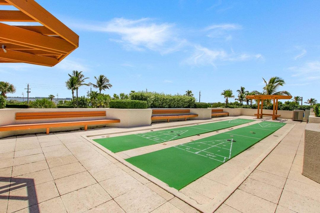 For Rent: $6,000 (2 beds, 2 baths, 1435 Square Feet)