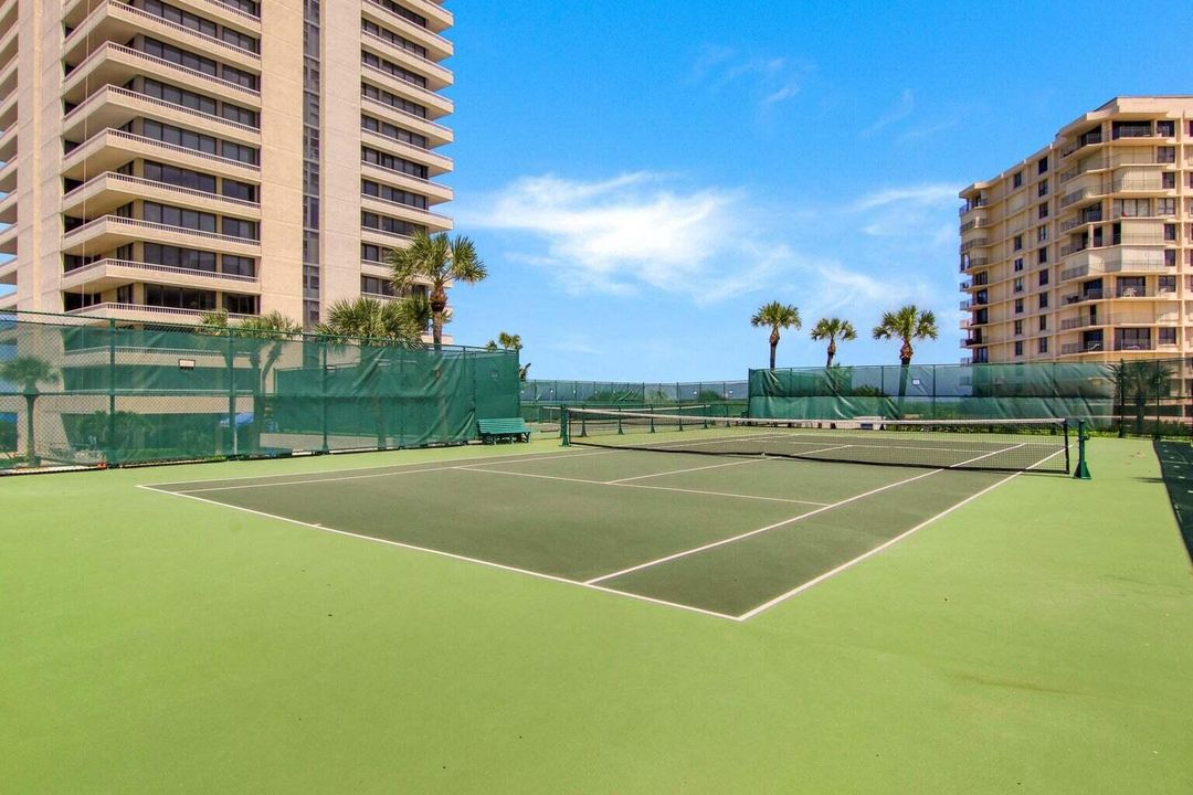 For Rent: $6,000 (2 beds, 2 baths, 1435 Square Feet)