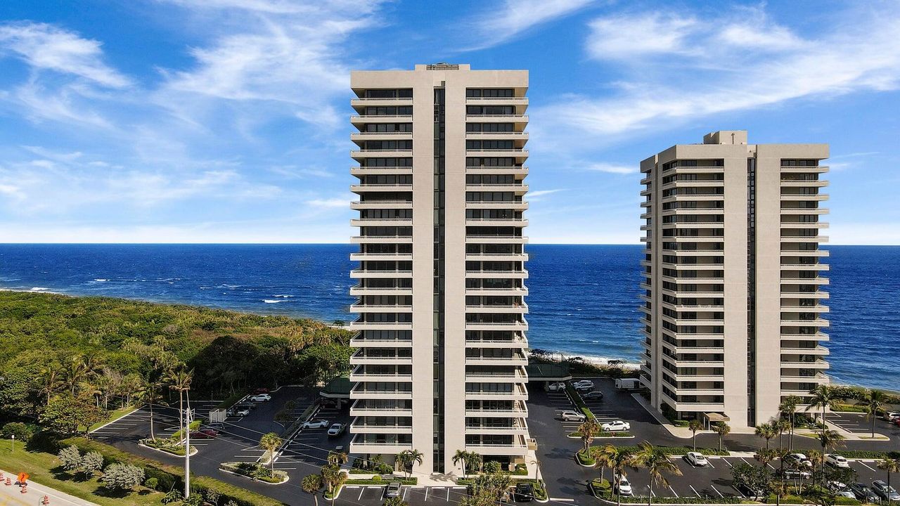 For Rent: $6,000 (2 beds, 2 baths, 1435 Square Feet)