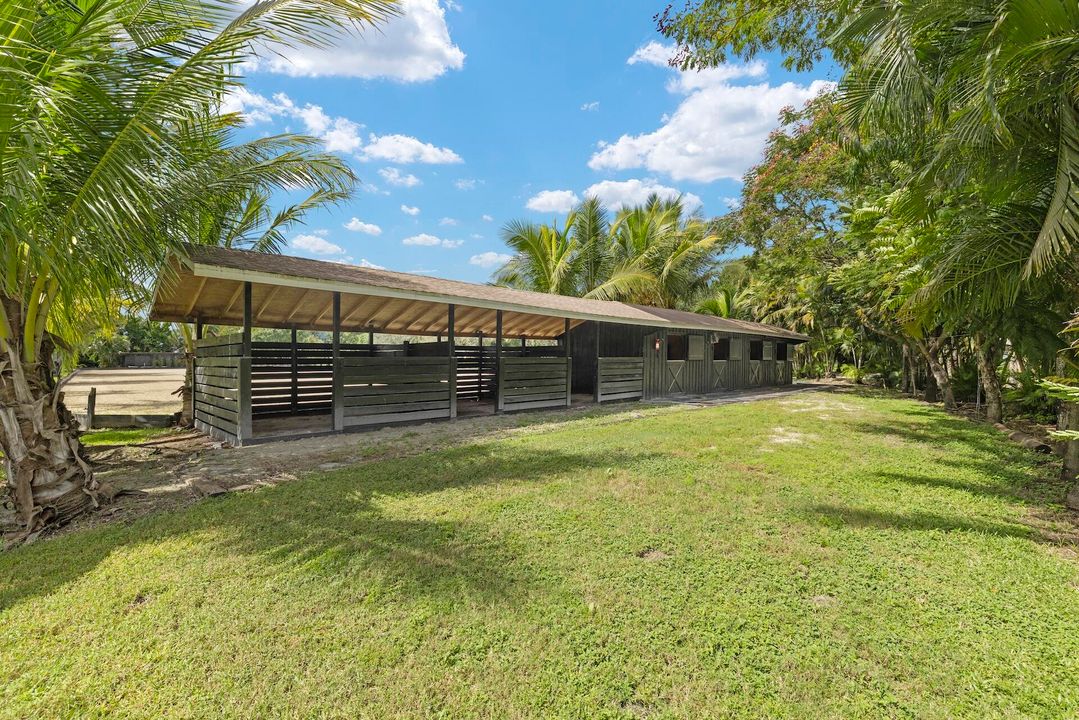 En Venta: $4,800,000 (3 camas, 2 baños, 2292 Pies cuadrados)