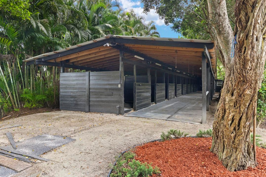 En Venta: $4,800,000 (3 camas, 2 baños, 2292 Pies cuadrados)