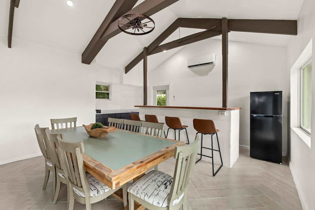 En Venta: $4,800,000 (3 camas, 2 baños, 2292 Pies cuadrados)