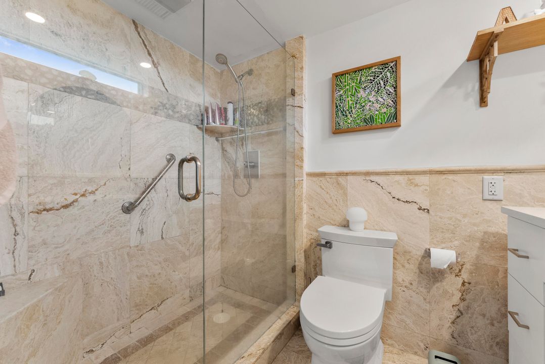 На продажу: $625,000 (2 спален, 2 ванн, 1015 Квадратных фут)