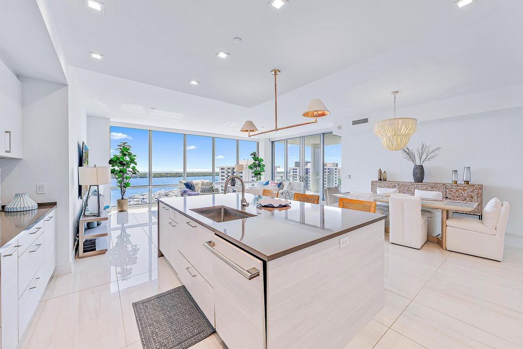 待售: $3,395,000 (3 贝兹, 3 浴室, 2913 平方英尺)