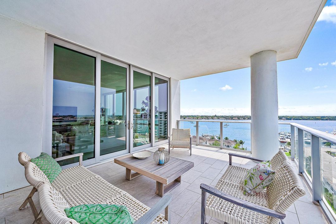 待售: $3,395,000 (3 贝兹, 3 浴室, 2913 平方英尺)