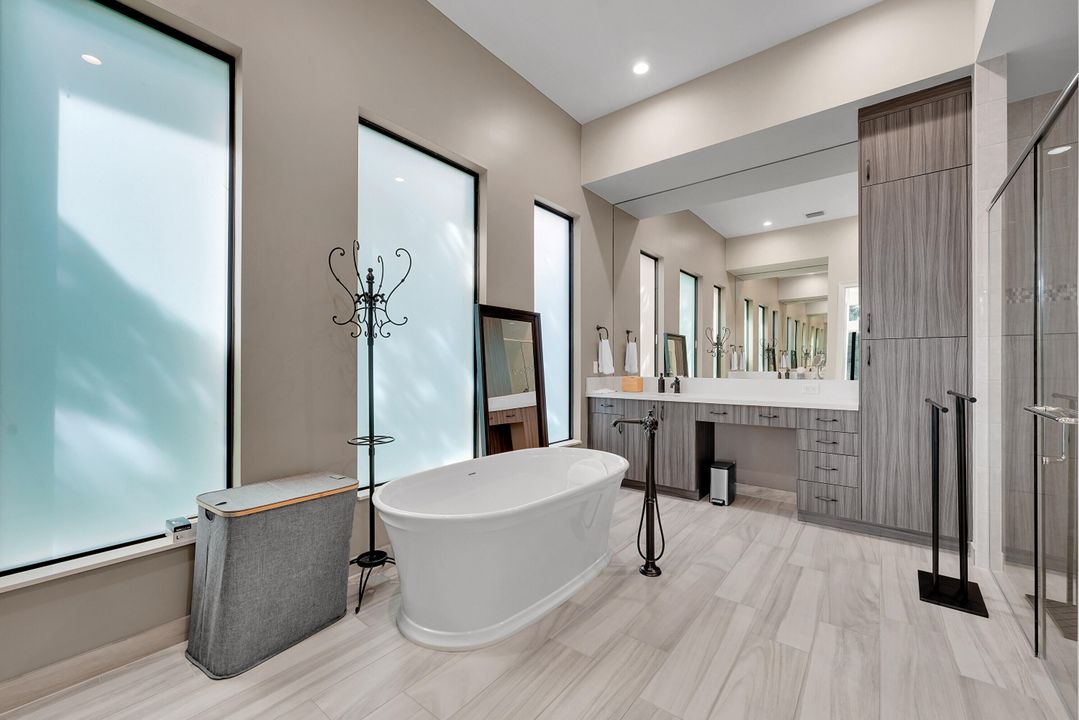 Active With Contract: $1,699,000 (4 beds, 3 baths, 3057 Square Feet)