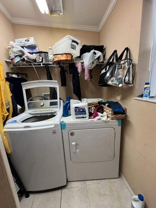 На продажу: $75,000 (3 спален, 2 ванн, 1000 Квадратных фут)