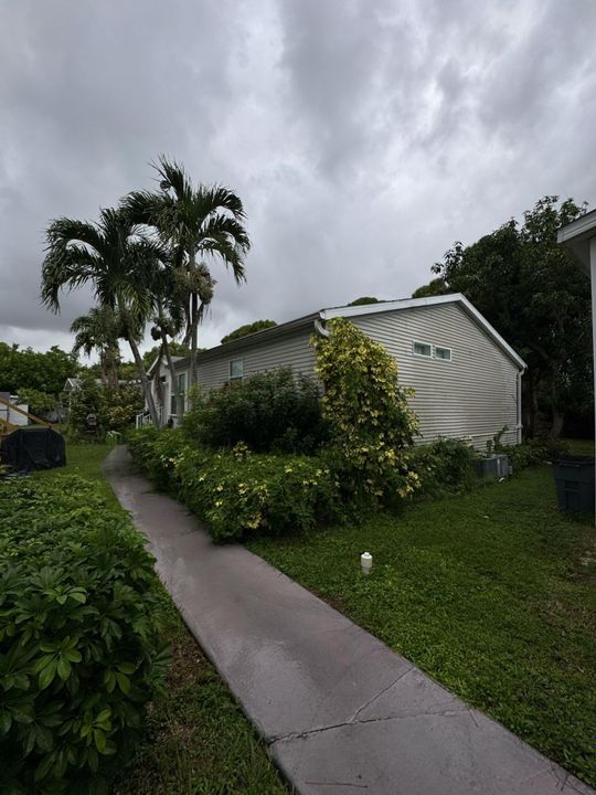 На продажу: $75,000 (3 спален, 2 ванн, 1000 Квадратных фут)