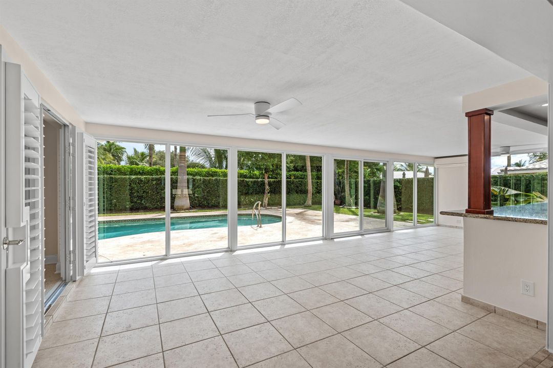 На продажу: $1,385,000 (3 спален, 2 ванн, 1647 Квадратных фут)