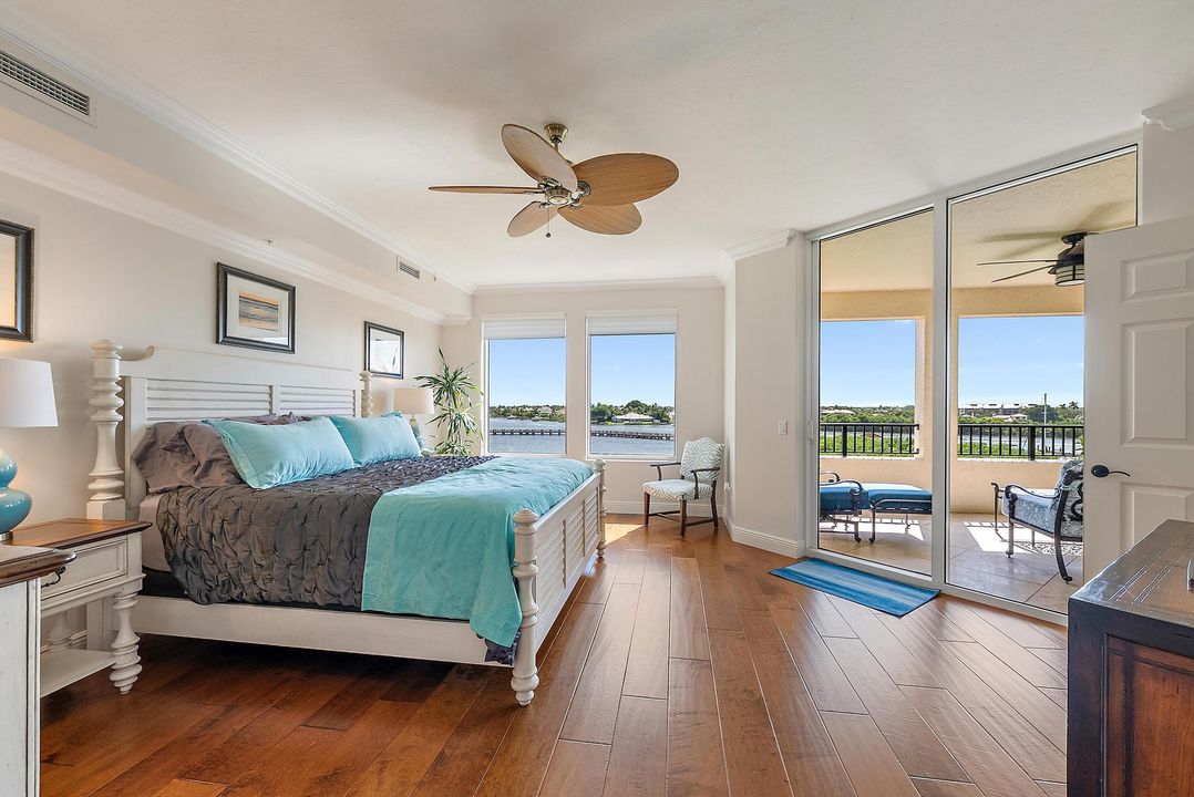 For Sale: $2,350,000 (3 beds, 3 baths, 2596 Square Feet)