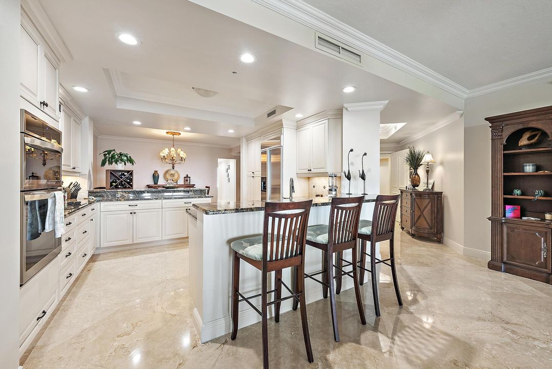 For Sale: $2,350,000 (3 beds, 3 baths, 2596 Square Feet)