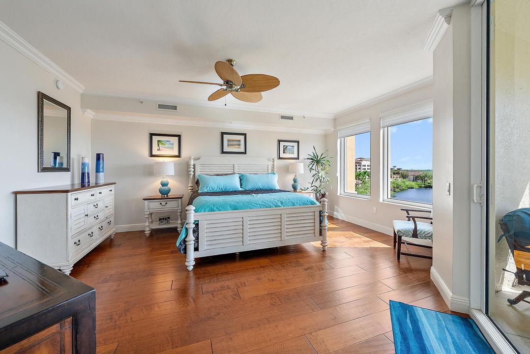 For Sale: $2,350,000 (3 beds, 3 baths, 2596 Square Feet)