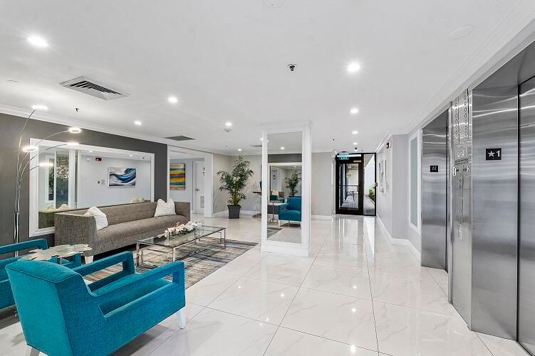 Под контрактом: $4,500 (2 спален, 2 ванн, 1215 Квадратных фут)