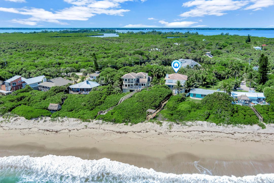 For Sale: $2,999,999 (3 beds, 3 baths, 3110 Square Feet)