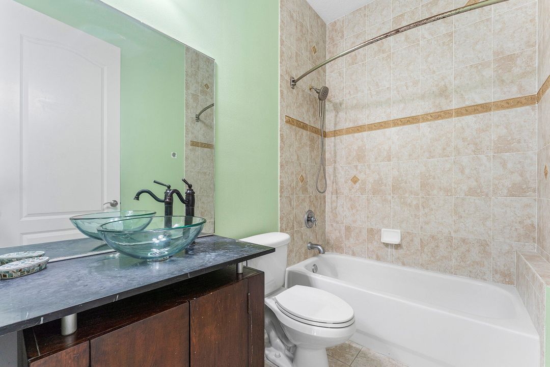 待售: $435,000 (3 贝兹, 3 浴室, 1952 平方英尺)