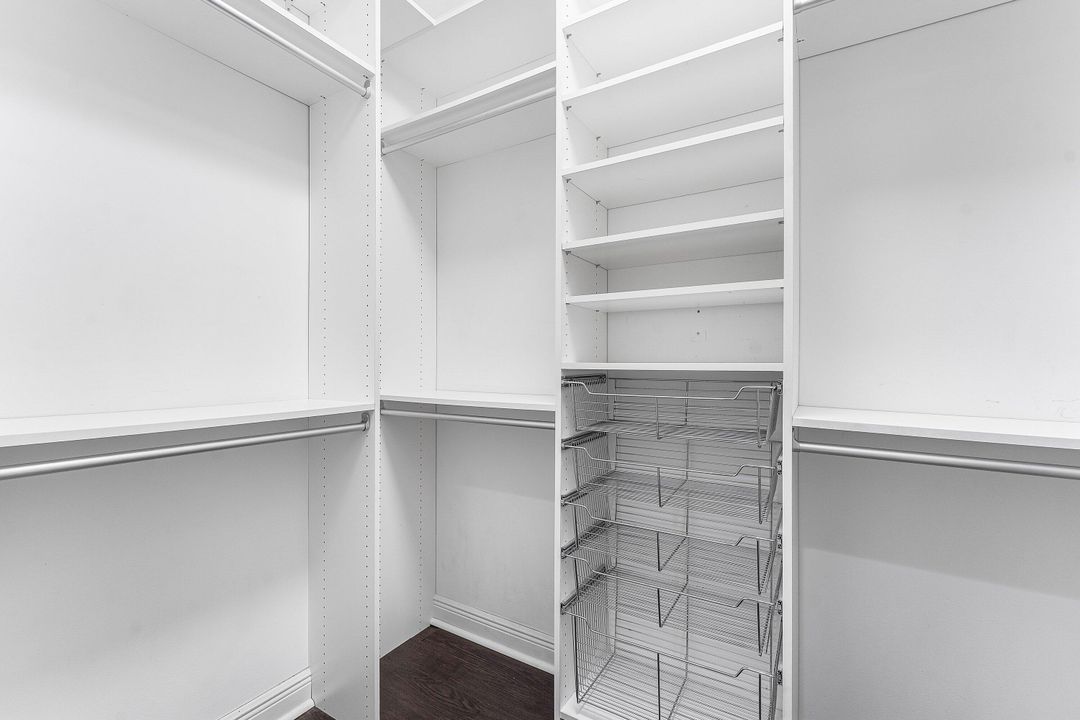 待售: $435,000 (3 贝兹, 3 浴室, 1952 平方英尺)