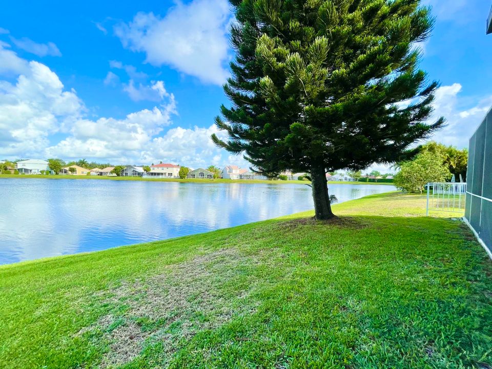 出租: $4,200 (4 贝兹, 2 浴室, 2633 平方英尺)