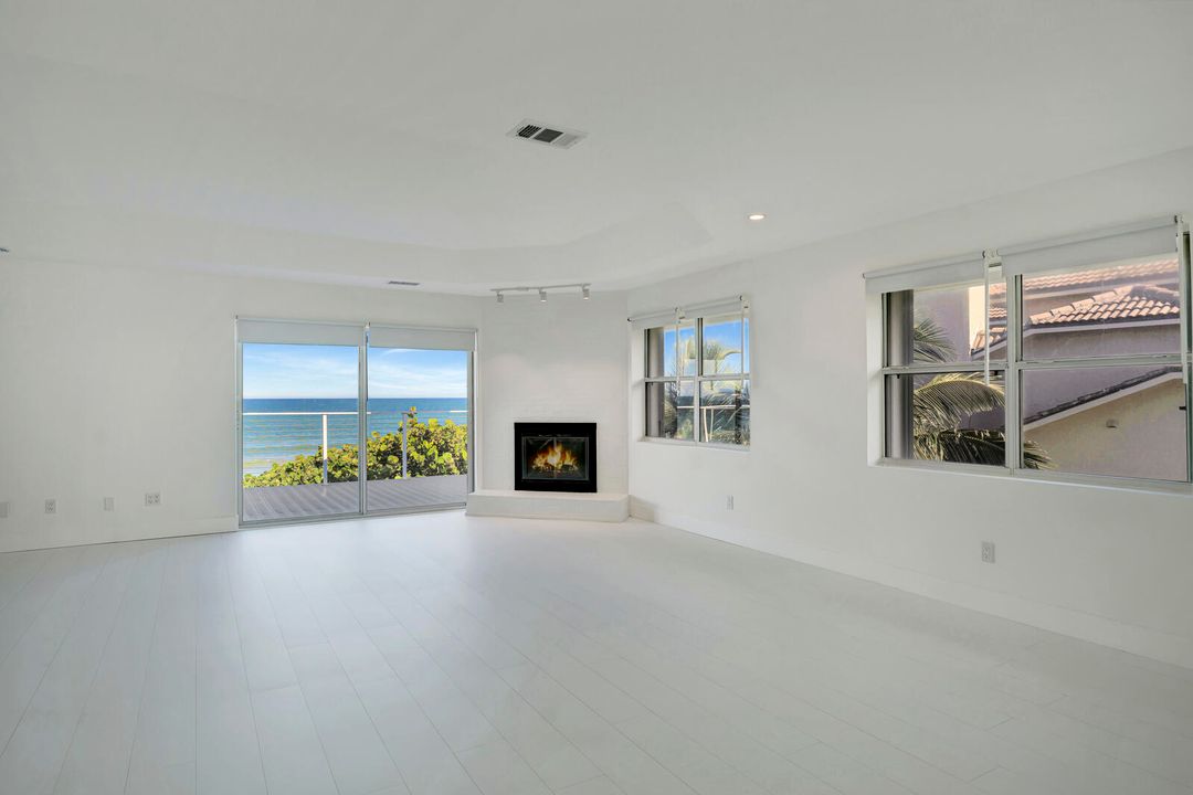 For Sale: $2,999,999 (3 beds, 3 baths, 3110 Square Feet)