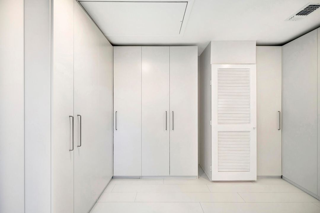 For Sale: $2,999,999 (3 beds, 3 baths, 3110 Square Feet)