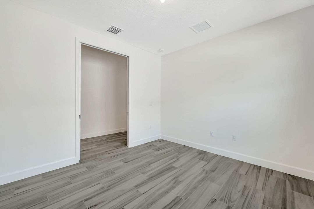 В аренду: $3,400 (2 спален, 2 ванн, 1752 Квадратных фут)