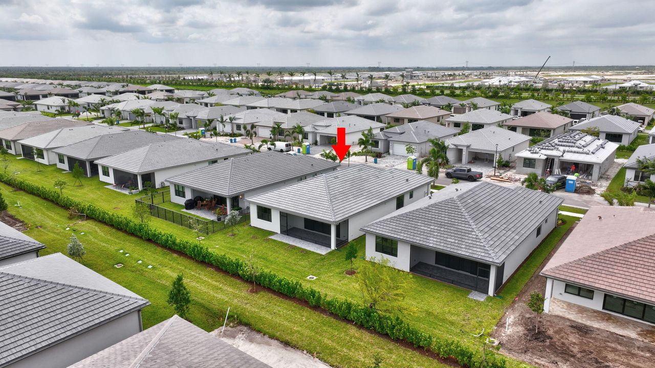 В аренду: $3,400 (2 спален, 2 ванн, 1752 Квадратных фут)