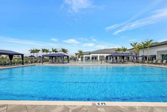 В аренду: $3,400 (2 спален, 2 ванн, 1752 Квадратных фут)