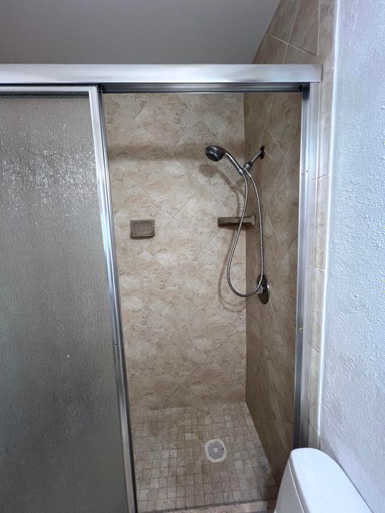 待售: $234,900 (2 贝兹, 2 浴室, 1000 平方英尺)