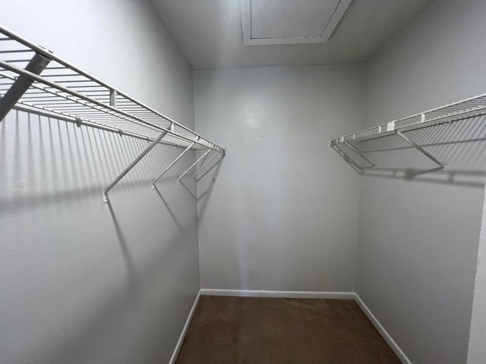 待售: $234,900 (2 贝兹, 2 浴室, 1000 平方英尺)