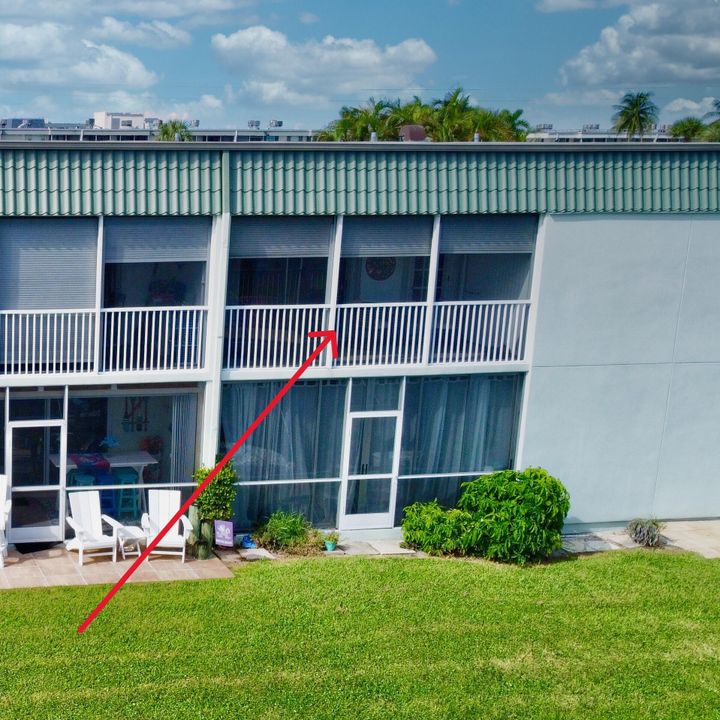 На продажу: $300,000 (2 спален, 2 ванн, 962 Квадратных фут)