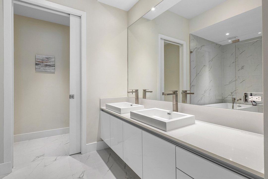 В аренду: $25,000 (2 спален, 2 ванн, 1565 Квадратных фут)