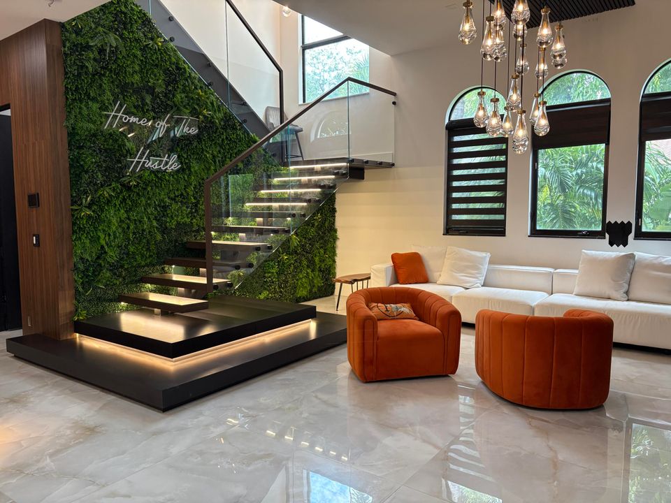 На продажу: $2,700,000 (4 спален, 4 ванн, 4173 Квадратных фут)