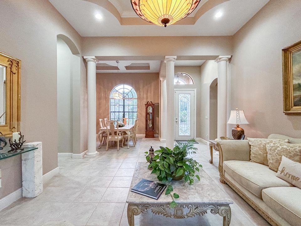 For Sale: $575,000 (3 beds, 2 baths, 2138 Square Feet)