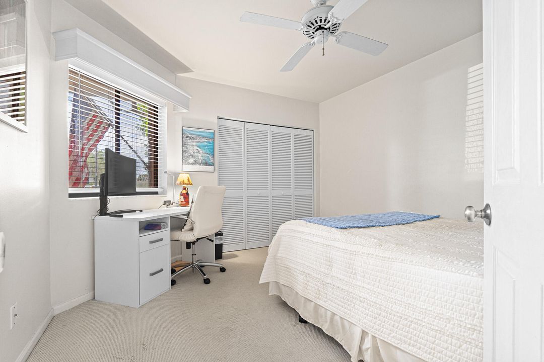 合同活跃: $324,999 (2 贝兹, 2 浴室, 1334 平方英尺)