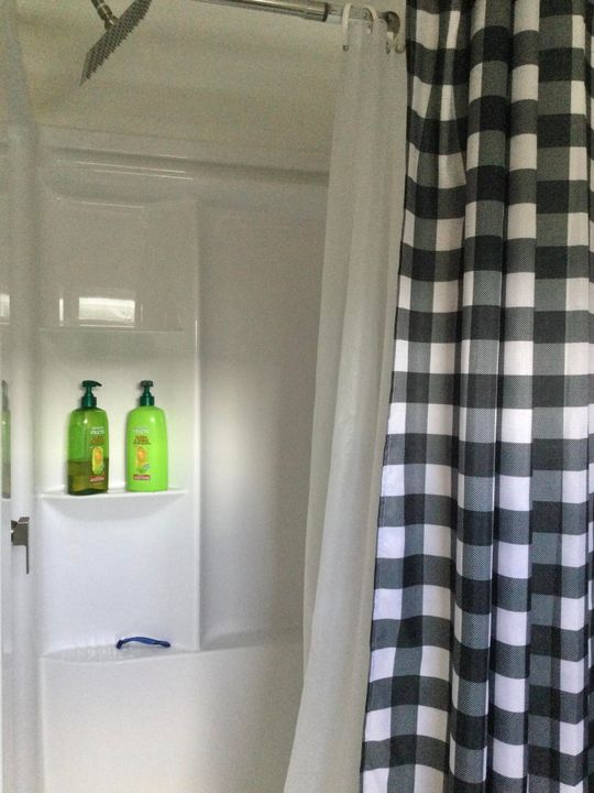 待售: $55,000 (2 贝兹, 2 浴室, 902 平方英尺)