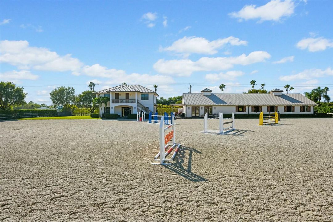 For Sale: $5,150,000 (8 beds, 7 baths, 3425 Square Feet)