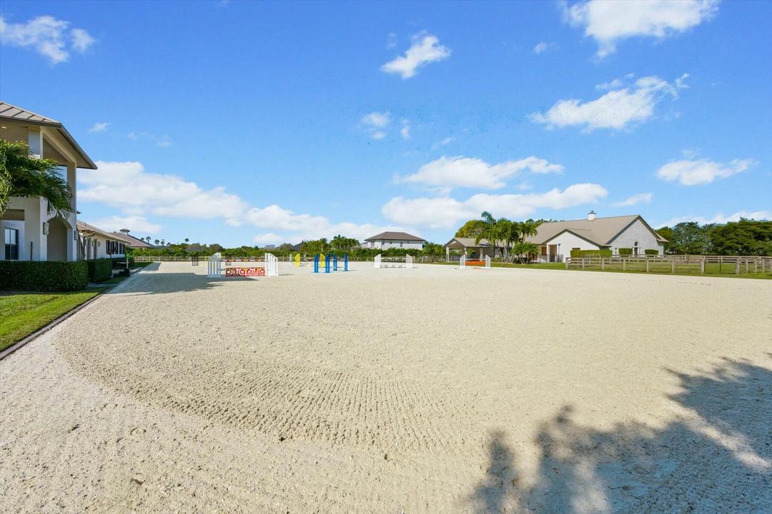 For Sale: $5,150,000 (8 beds, 7 baths, 3425 Square Feet)