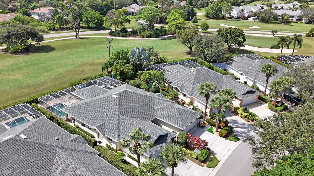 合同活跃: $599,000 (2 贝兹, 2 浴室, 1371 平方英尺)