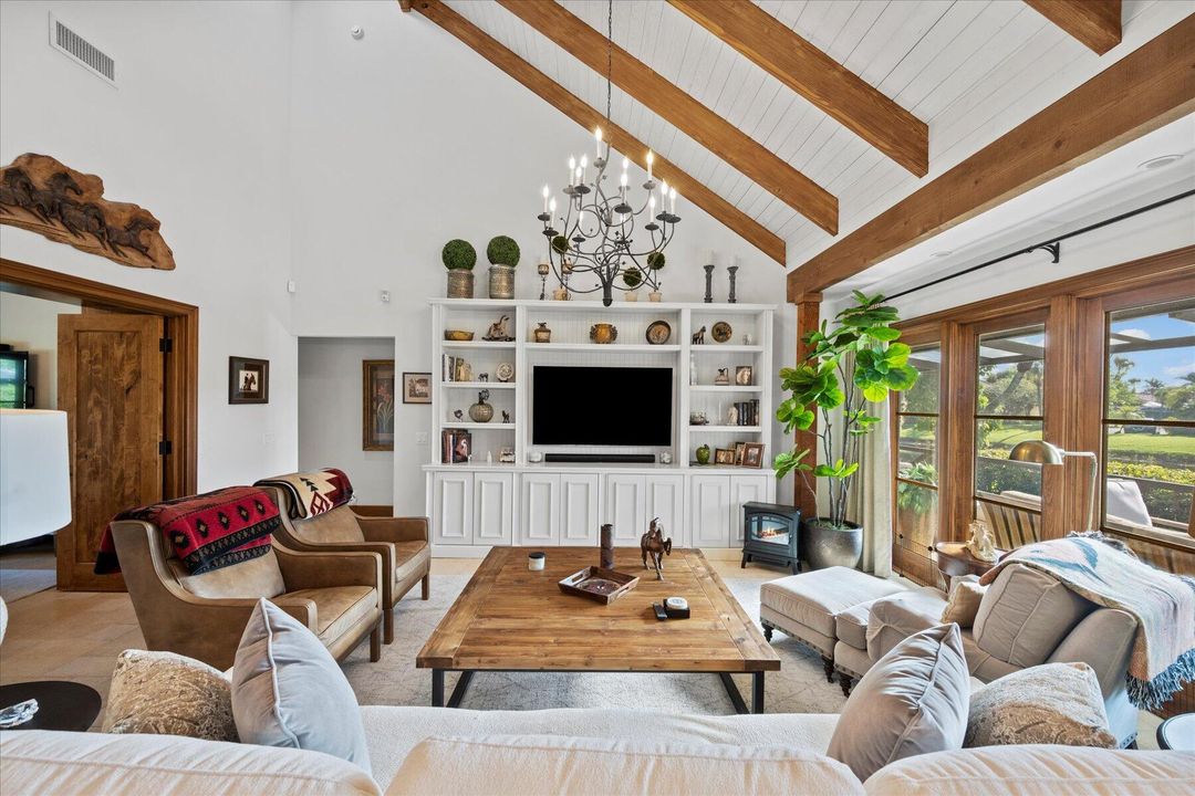 For Sale: $1,990,000 (2 beds, 2 baths, 1739 Square Feet)