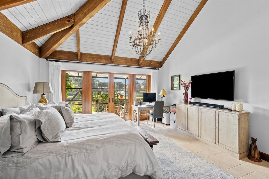 For Sale: $1,990,000 (2 beds, 2 baths, 1739 Square Feet)